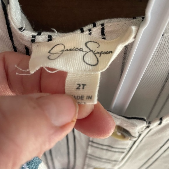 Jessica Simpson adorable black and white stripes dress. - Picture 3 of 5